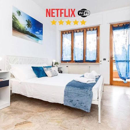 Vista Mare & 300Mt Da Spiaggia Con Freeparking E Ac Лайджелия Екстериор снимка
