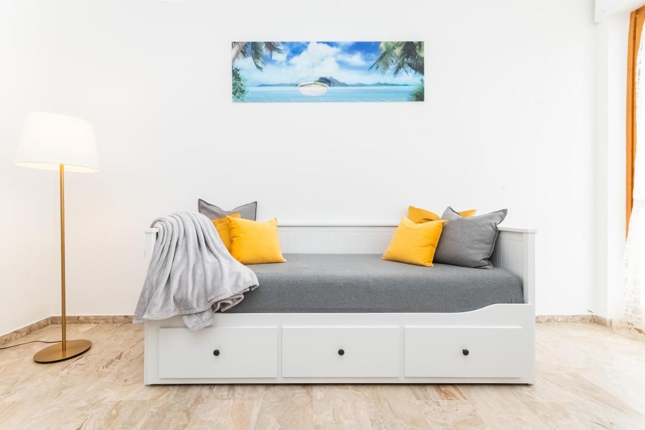 Vista Mare & 300Mt Da Spiaggia Con Freeparking E Ac Лайджелия Екстериор снимка